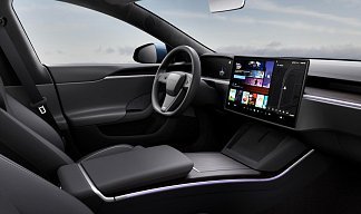 Tesla Model S Long Range (рестайлинг 2025) синего цвета 2025 года на 19 колёсах фото 4