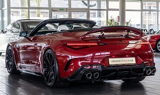 Mercedes-Benz SL 63 AMG 750 BRABUS ROADSTER CARBON красного цвета 2025 года на 20 колёсах фото 2