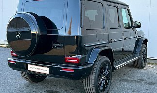 Mercedes-Benz Type G 580 EQ Edition One черного цвета 2025 года на 20 колёсах фото 5