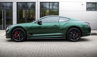 Bentley Continental GT Speed зеленого цвета 2025 года фото 1