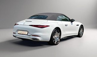 Mercedes-Benz SL 680 MAYBACH SL 680 Monogram Series белого цвета 2025 года на 21 колёсах фото 3