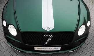 Bentley Continental GT Speed зеленого цвета 2025 года на 22 колёсах фото 4
