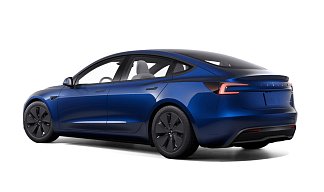 Tesla Model 3 Long Range Highland синего цвета 2025 года на 18 колёсах фото 3