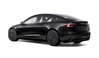 Tesla Model 3 Standard черного цвета 2025 года на 18 колёсах фото 3