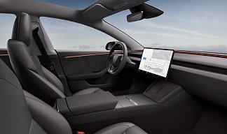 Tesla Model 3 Long Range Highland серого цвета 2025 года на 18 колёсах фото 5