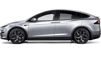 Tesla Model X Long Range (рестайлинг 2025) серебристого цвета 2025 года на 22 колёсах фото 2