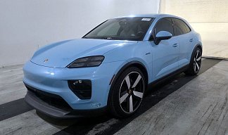 Porsche Macan 4 голубого цвета 2024 года фото 1