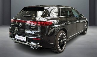 Mercedes-Benz EQS 580 4MATIC (SUV) черного цвета 2025 года на 21 колёсах фото 3